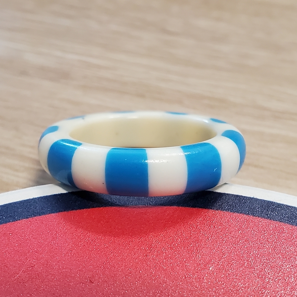 Blue/ White Stripe Plastic Ring size 6 Claire's
